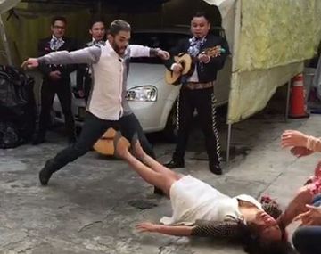 #LadyCompromiso, la mujer que se desmayó cuando su novio le propuso casamiento