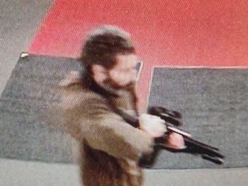 Tiroteo masivo en Estados Unidos deja al menos 16 muertos y decenas de heridos