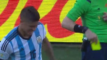 por esta falta, marcos rojo se perdera el partido de cuartos de final por esta falta, marcos rojo se perdera el partido de cuartos de final