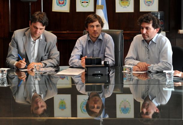 Celulares: Gobierno condiciona la suba de tarifas a la realización de inversiones