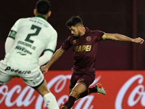 El bombazo de Lautaro Acosta contra el arbitraje argentino y la dirigencia de Lanús