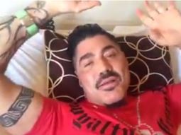 polemica por la foto de fort muerto en un ataud polemica por la foto de fort muerto en un ataud