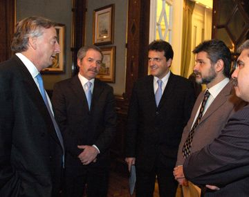 Solá: Lo que moviliza Massa no lo vi ni con Néstor