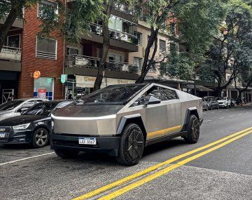 Revelaron de quién es el Tesla Cybertruck que fue visto en Buenos Aires
