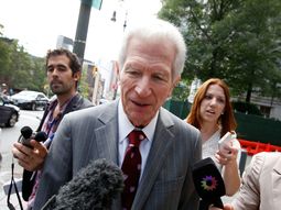 el mediador recibio una llamada de la argentina y se reunen este martes en ny el mediador recibio una llamada de la argentina y se reunen este martes en ny