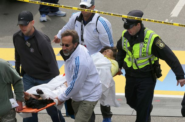 La foto del niño muerto en Boston conmueve al mundo