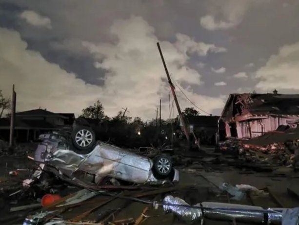 Así fue el tornado que arrasó Nueva Orleans