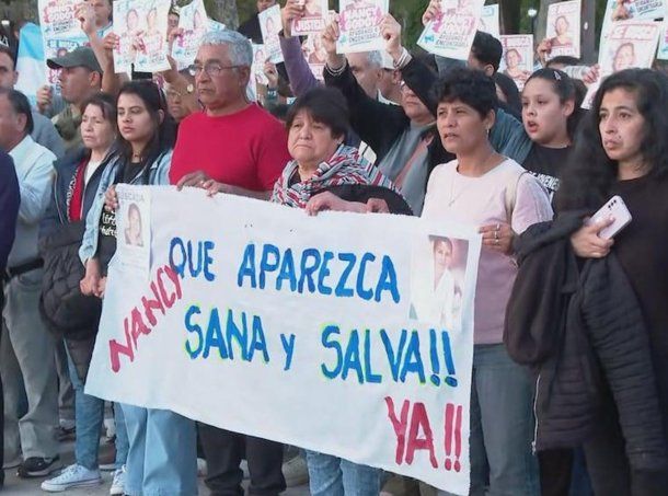 Desaparición en Corrientes: la familia de Nancy Godoy marchó tras 13 días de la búsqueda de la docente.