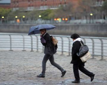 Lanzan un alerta por probables tormentas fuertes y granizo