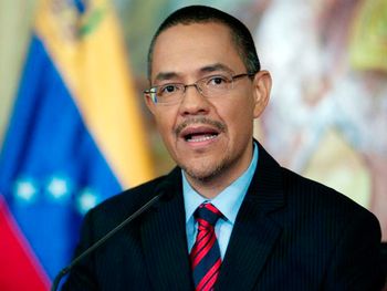 Hugo Chávez continúa con insuficiencia respiratoria
