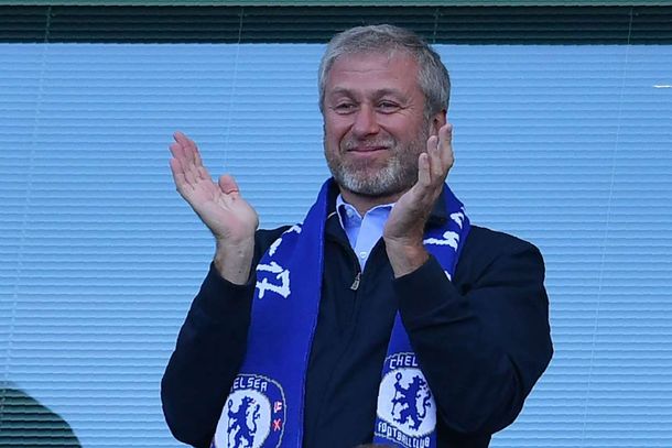 Roman Abramovich deja la conducción del Chelsea