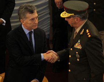 Impulsan rebaja en gastos de inteligencia