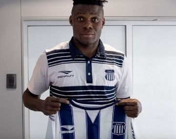 ¿Quién es el nigeriano que se escapó de su país para jugar en Talleres?