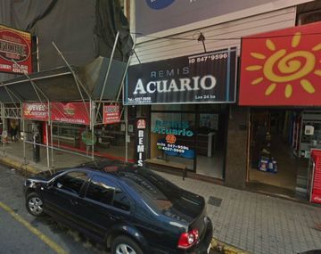 Quilmes: un remisero abusó de una chica de 19 años en su auto