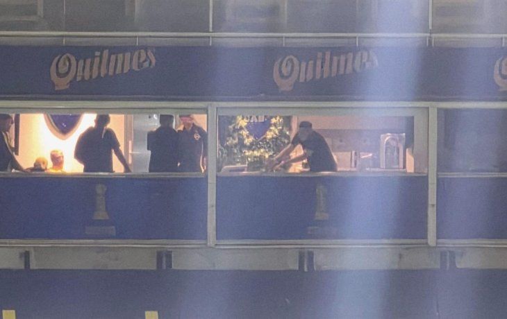 ¿Todo mal? Filman a Riquelme efurórico en su palco tras el empate de Boca