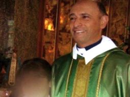 La Justicia absolvió al ex cura Carlos Eduardo José, acusado de abusar durante 9 años a una alumna
