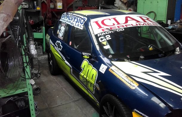 Clausuraron en Mataderos un desarmadero de alta competición