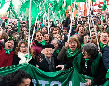 Todo listo para tratar el aborto legal en Senado: cronología del largo debate que se viene