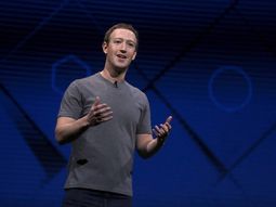 El CEO de Facebook durante la conferencia de desarrolladores 