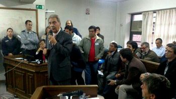 comenzo el juicio a sobisch por una causa previa a la muerte de fuentealba comenzo el juicio a sobisch por una causa previa a la muerte de fuentealba