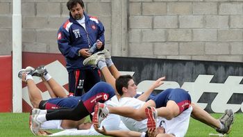 caruso dirigio la practica y todavia no hay reemplazante caruso dirigio la practica y todavia no hay reemplazante