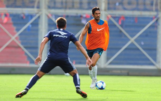 El golazo de tiro libre de Angeleri en la derrota de San Lorenzo ante Talleres