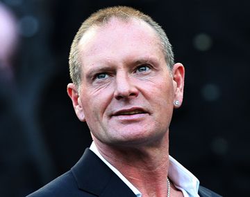 Paul Gascoigne, otra vez internado