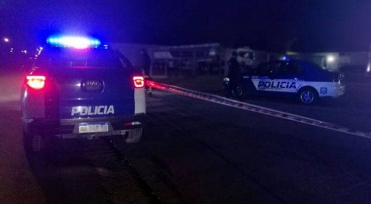 Encontró a su amigo teniendo sexo con su pareja y lo mató a fierrazos
