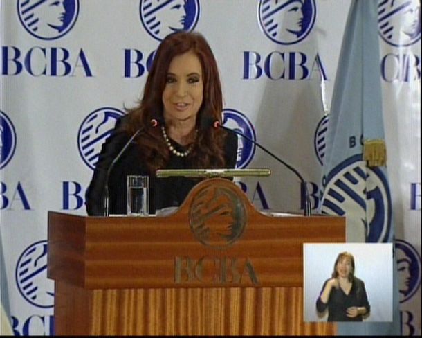 La Presidente anuncia por cadena nacional el pago del Boden 2012