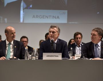 Federico Sturzenegger, Mauricio Macri y Nicolás Dujovne