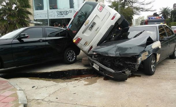 Triple choque en Punta del Este. Gentileza de diario El País.&nbsp;