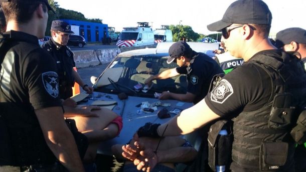 Detuvieron a tres hombres con tres kilos de cocaína - Crédito: Diario Hoy