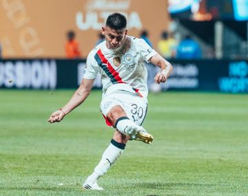 Con un golón del Diablito Echeverri