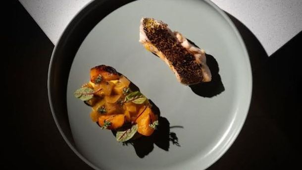 Este sitio ofrece platos gourmets y de calidad. Este sitio ofrece platos gourmets y de calidad.