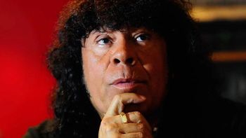 Acusan a la Mona Jiménez por la víctima en la avalancha Acusan a la Mona Jiménez por la víctima en la avalancha