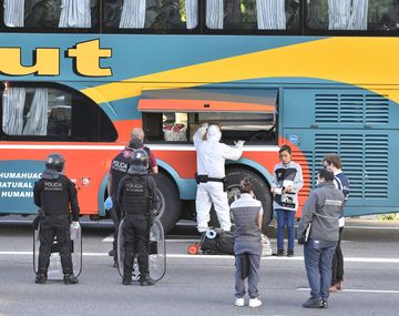 Coronavirus: los pasajeros del micro denunciaron maltratos