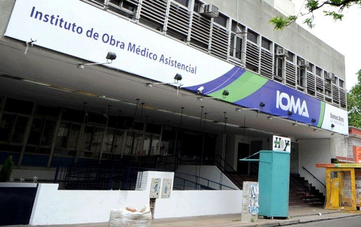 Recibieron un paquete con 300 sándwiches de miga y creyeron que era una bomba