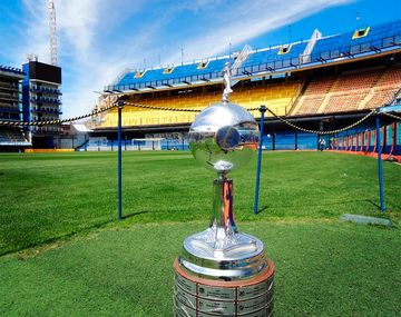 ¿Alguno la tocará? La Copa Libertadores ya llegó a La Bombonera