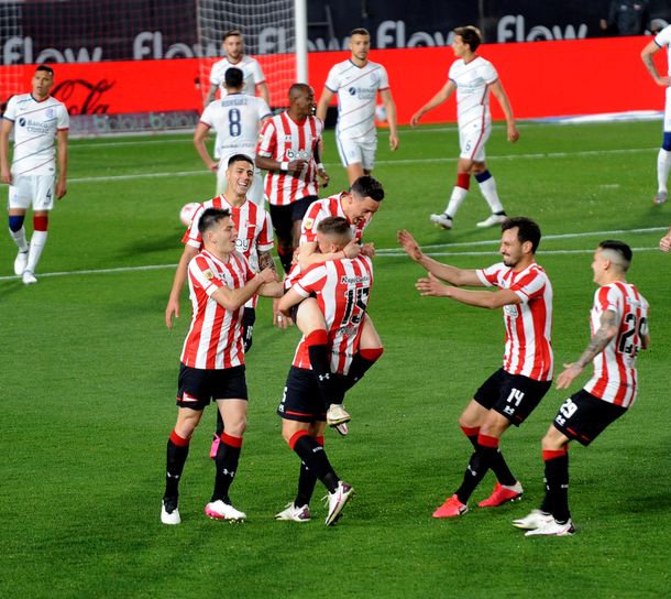 Estudiantes se subió a la punta: le ganó a San Lorenzo