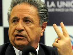 duhalde pidio darle un ano antes de criticar al gobierno