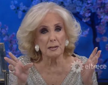 Mirtha Legrand se emocionó al recordar que en pandemia no pudo despedir a su hermana