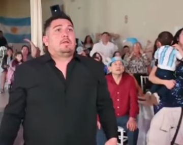 Se casaron durante el triunfo de la Selección Argentina y el festejo se volvió viral
