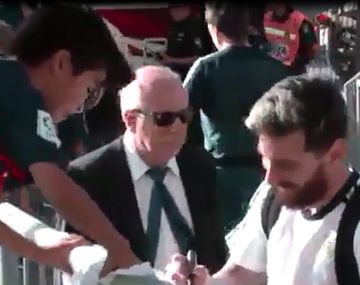 Un niño sanjuanino fue el afortunado que se llevó la firma de Messi