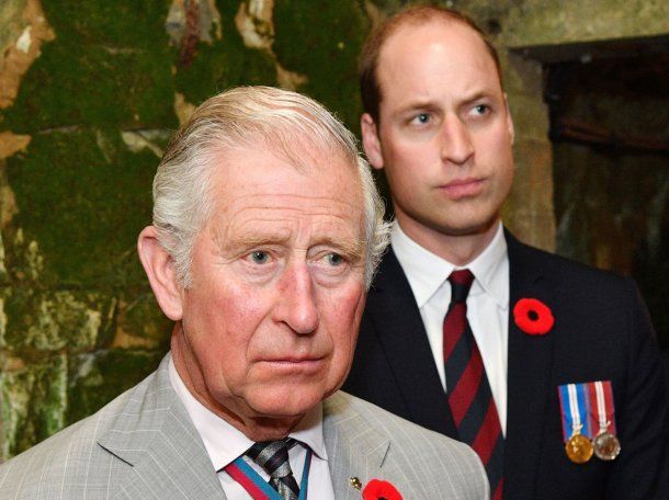 El rey Carlos III abandona sus tareas reales y el príncipe William toma el mando