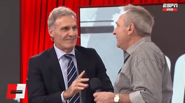 Oscar Ruggeri retó en vivo a un excompañero de la Selección: Estaba más afuera que...