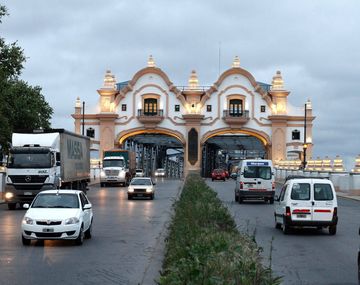 El Puente Alsina cambió de nombre: cómo se llama ahora y por qué