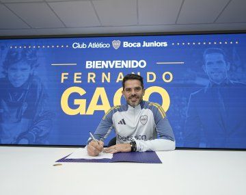 Boca presentó a Gago: Me toca estar como entrenador del club en el que me crié