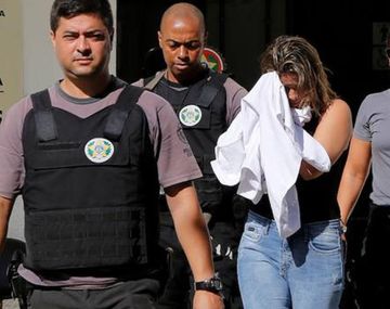 Esposa del embajador griego trasladada a la cárcel