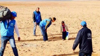 conmueve al mundo la foto del nino que escapo de la guerra en siria conmueve al mundo la foto del nino que escapo de la guerra en siria