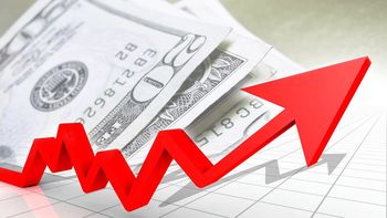 el dolar registra un nuevo record y se vende a $17,57 el dolar registra un nuevo record y se vende a $17,57